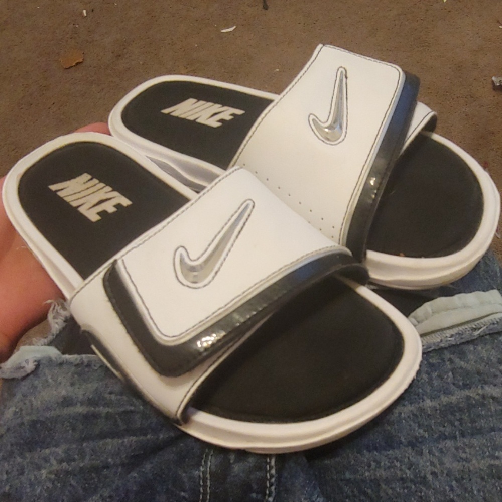Nike sandals white